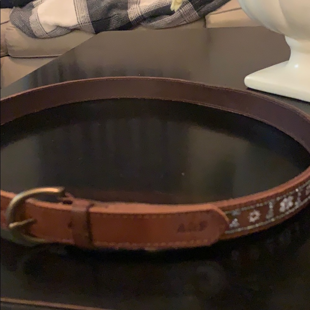 M/L A&F Express belts - Picture 2 of 9